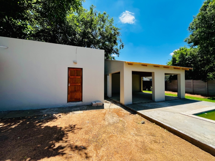 4 Bedroom Property for Sale in Bayswater Free State